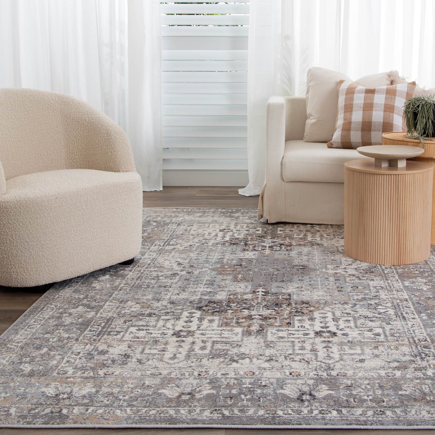 Artistry Anita Transitional Grey Rug