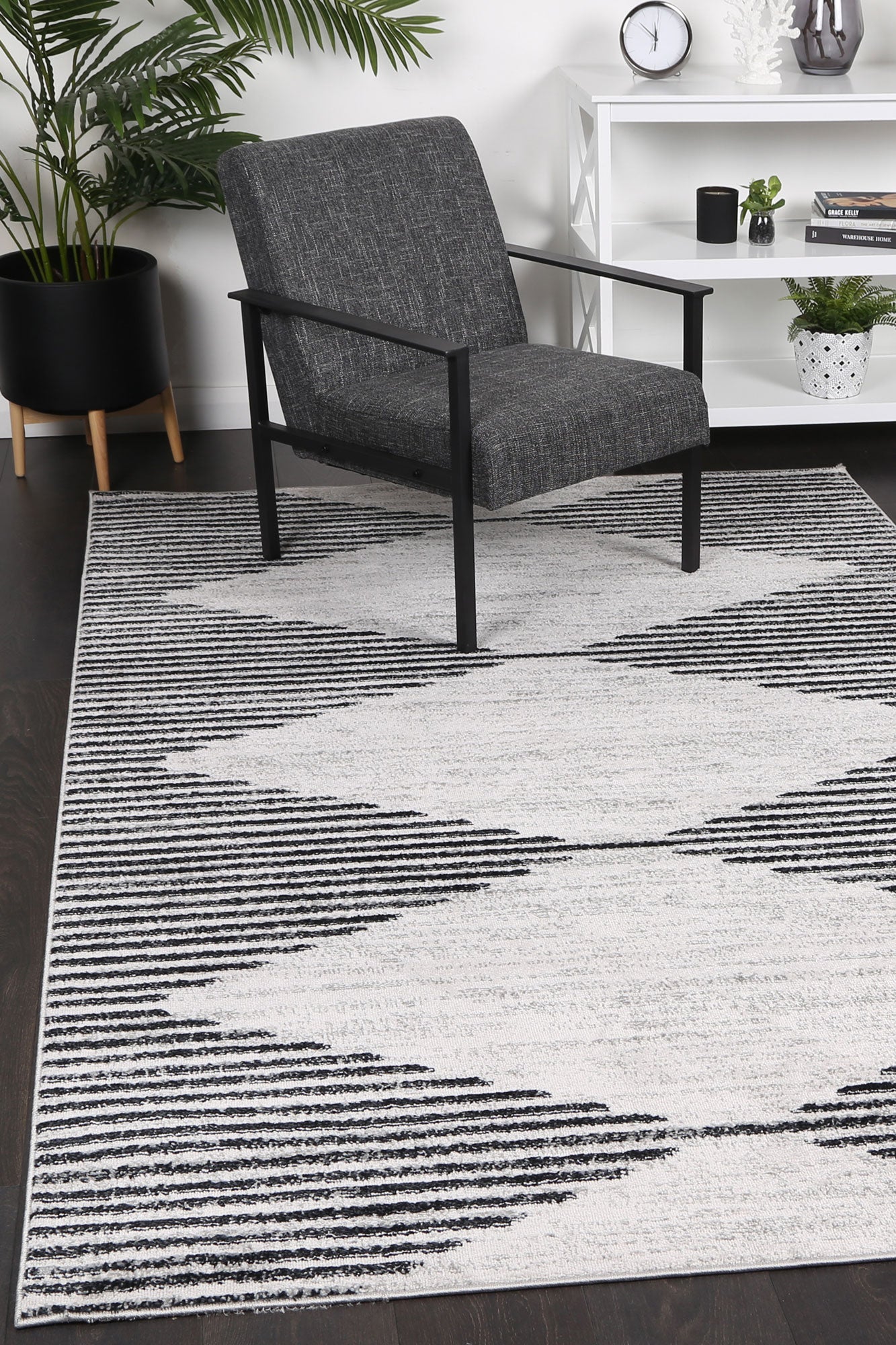 Christina Diamond Charcoal Contemporary Rug