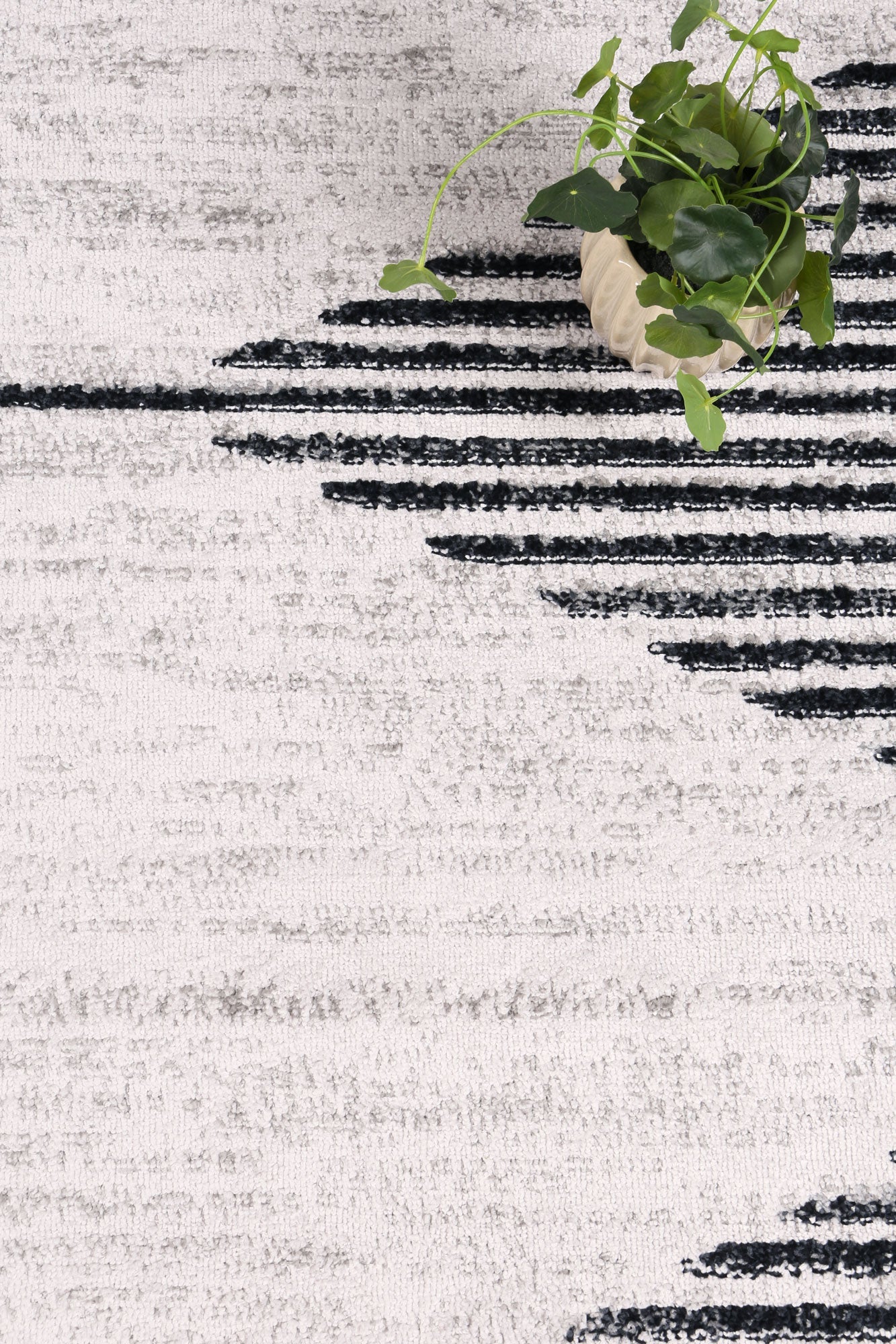 Christina Diamond Charcoal Contemporary Rug