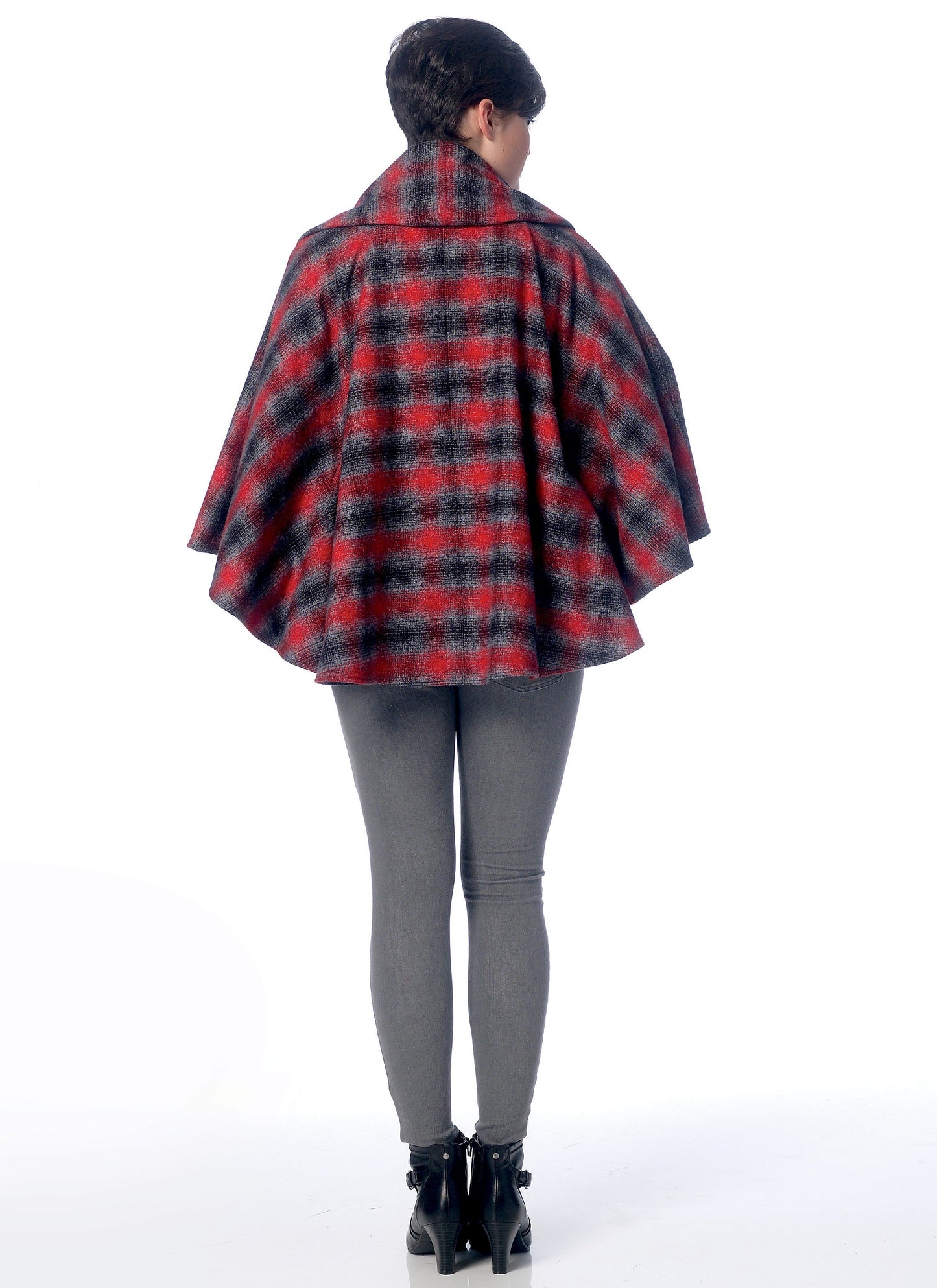 McCall's Pattern M7202 Misses' Ponchos