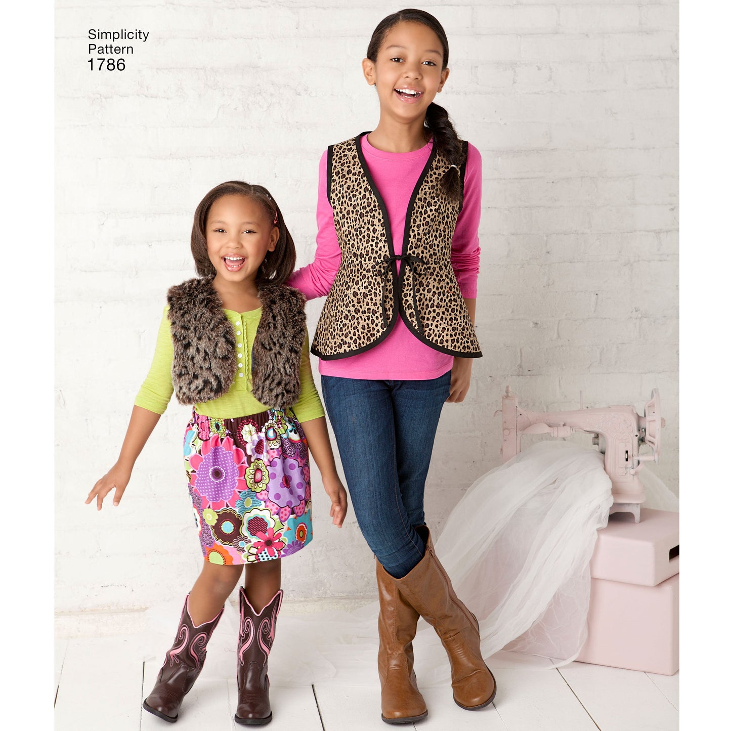 Simplicity Pattern 1786 Learn to Sew Child's & Girls' Sportswear