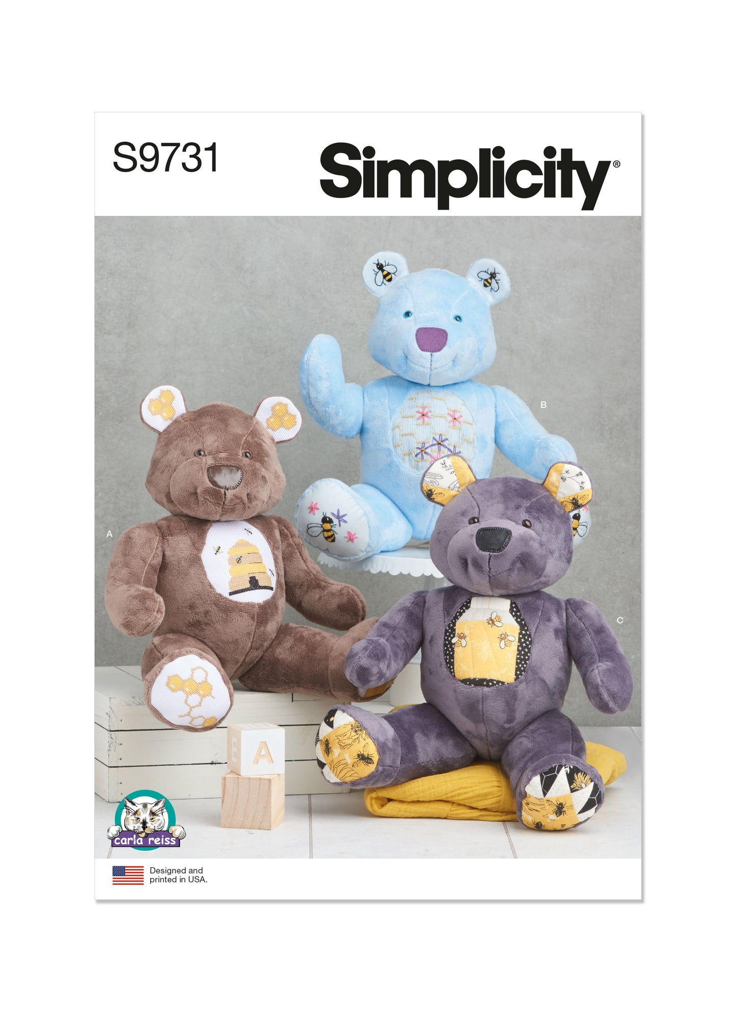 Simplicity Pattern S9731 Stuffed Bear