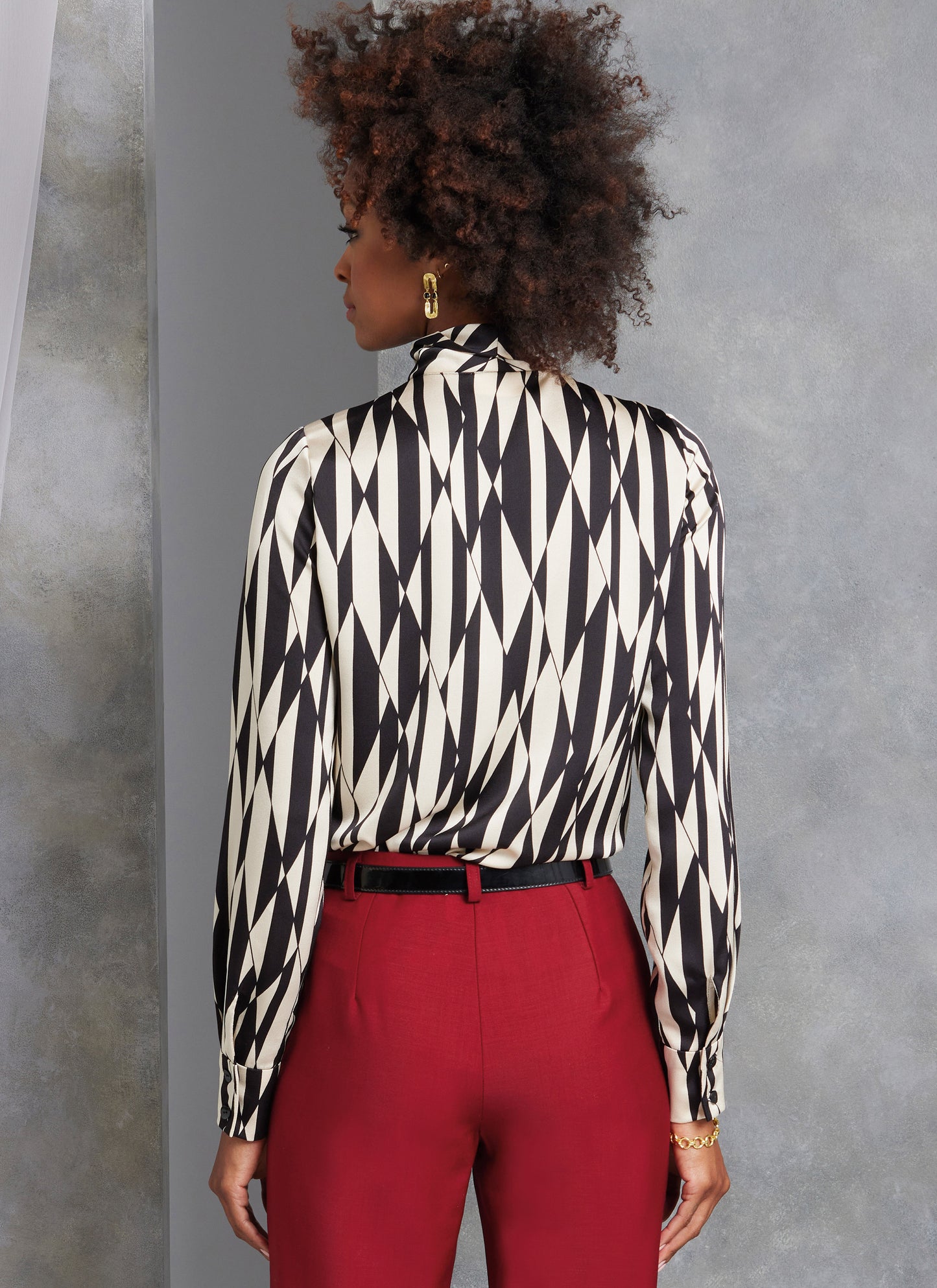 Vogue Pattern V1973 Misses' Top Vest