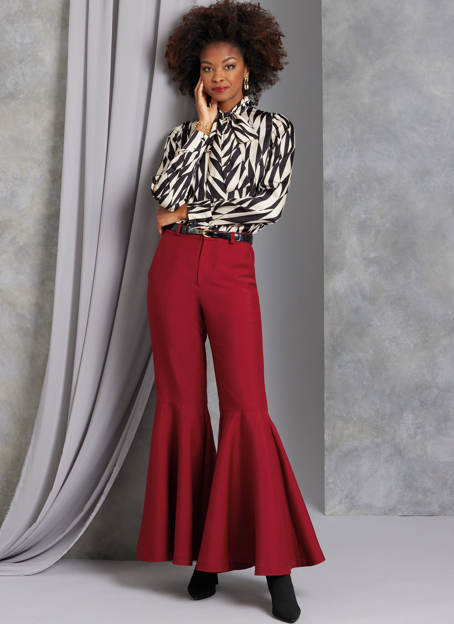 Vogue Pattern V1973 Misses' Top Vest