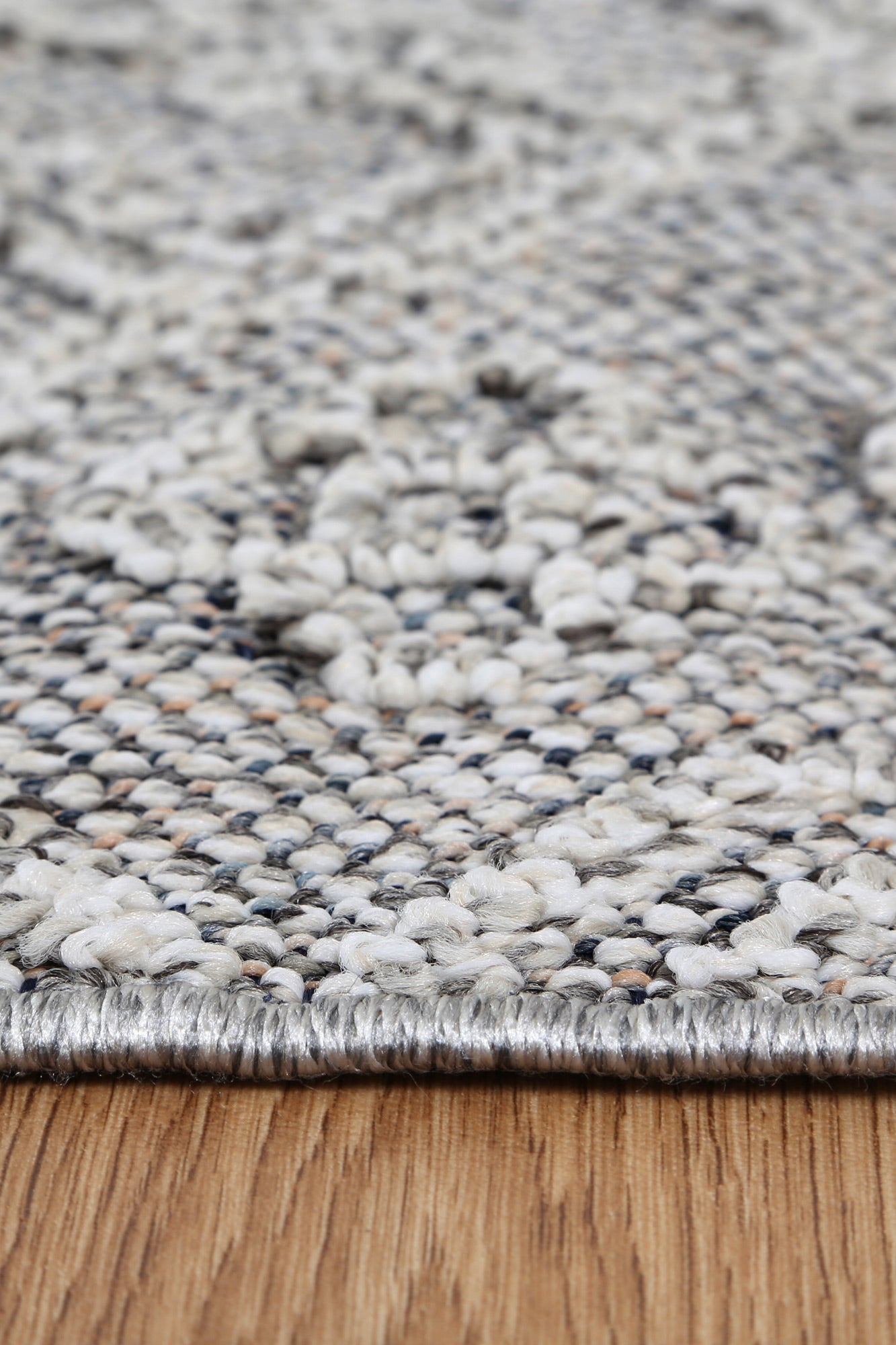 Liro Bule Ash Tribal Flatweave Rug