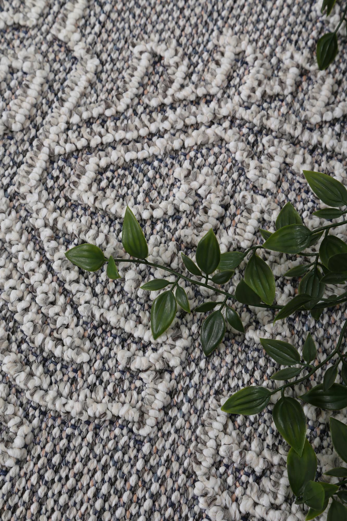Liro Bule Ash Tribal Flatweave Rug