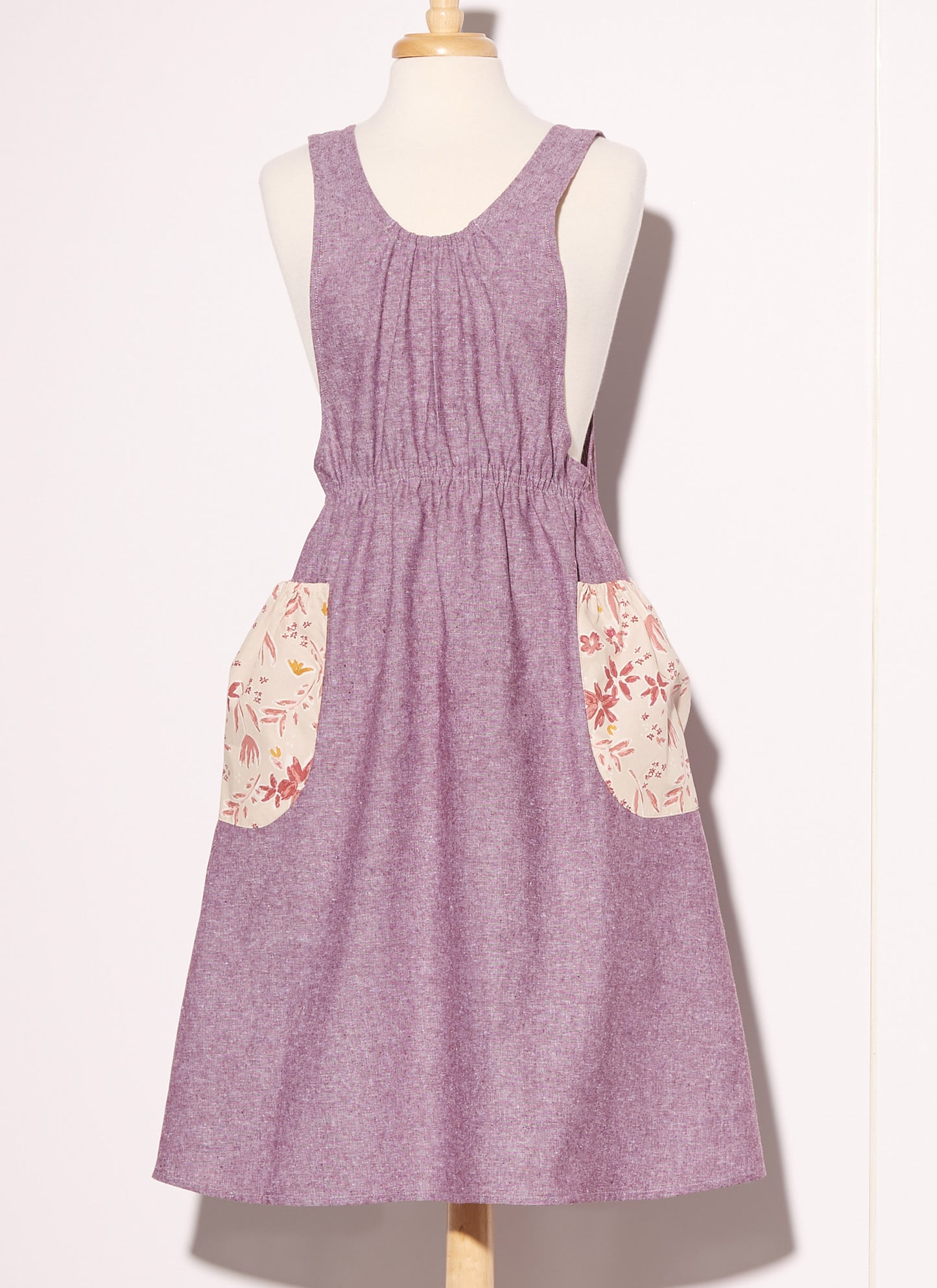 McCall's Pattern 8308 Misses' Aprons