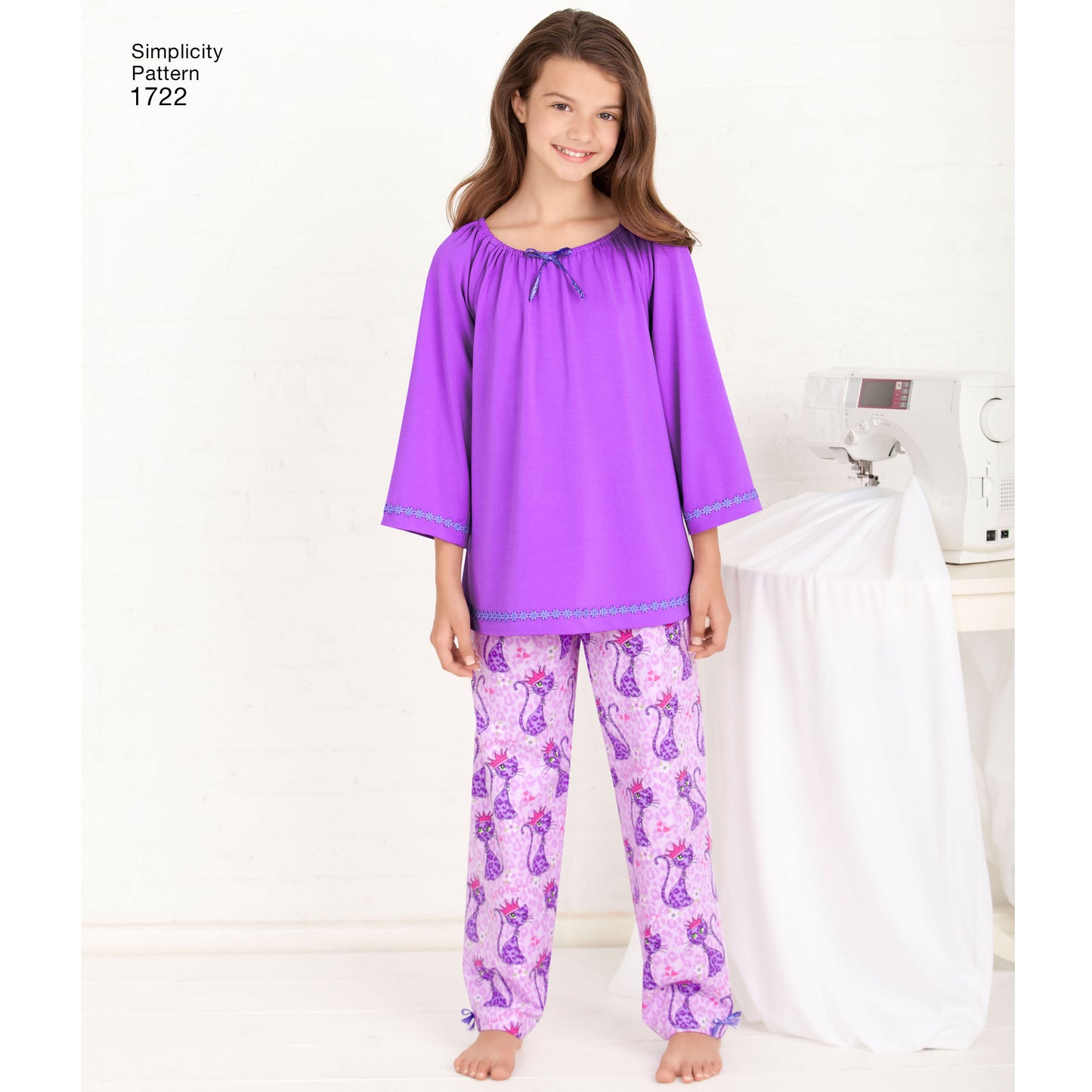 Simplicity Pattern 1722 Learn to Sew Child's and Girl's Loungewear