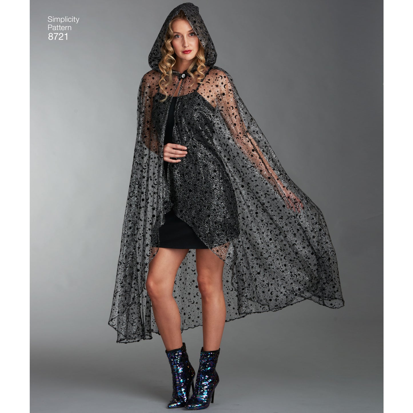 Simplicity Pattern 8721 Misses Capes