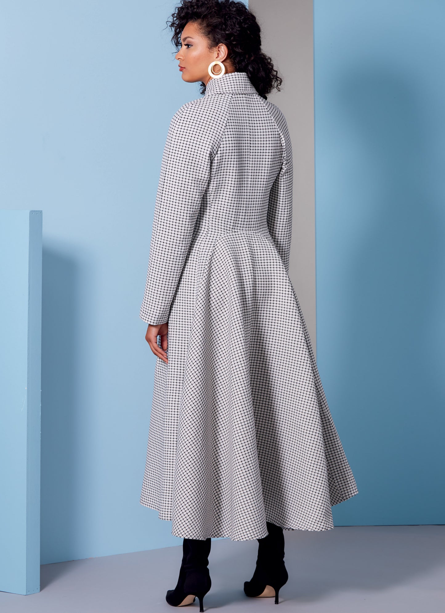Vogue Pattern V1837 Misses' Coat
