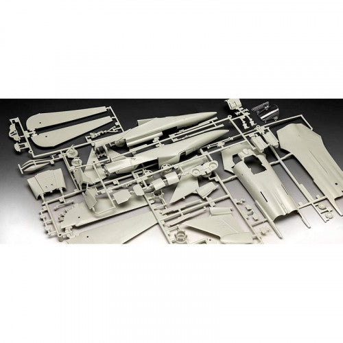 Revell Ef-111A Raven