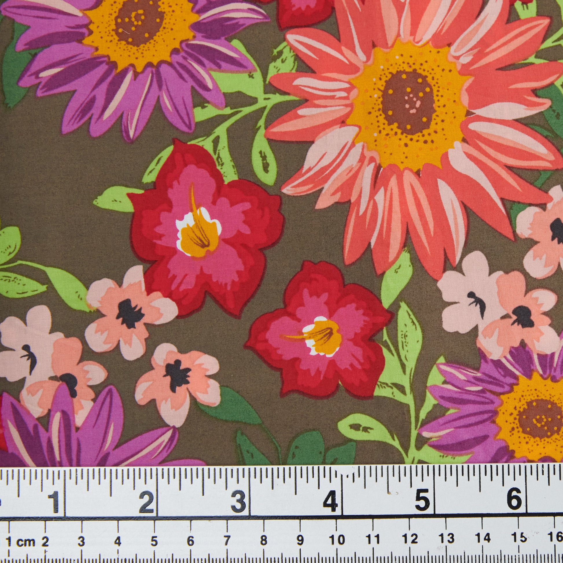 Printed Cotton Lawn Fabric, Floral Daisies- Width 140cm