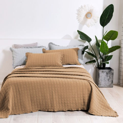 Dreamaker Premium Quilted Sandwash Coverlet