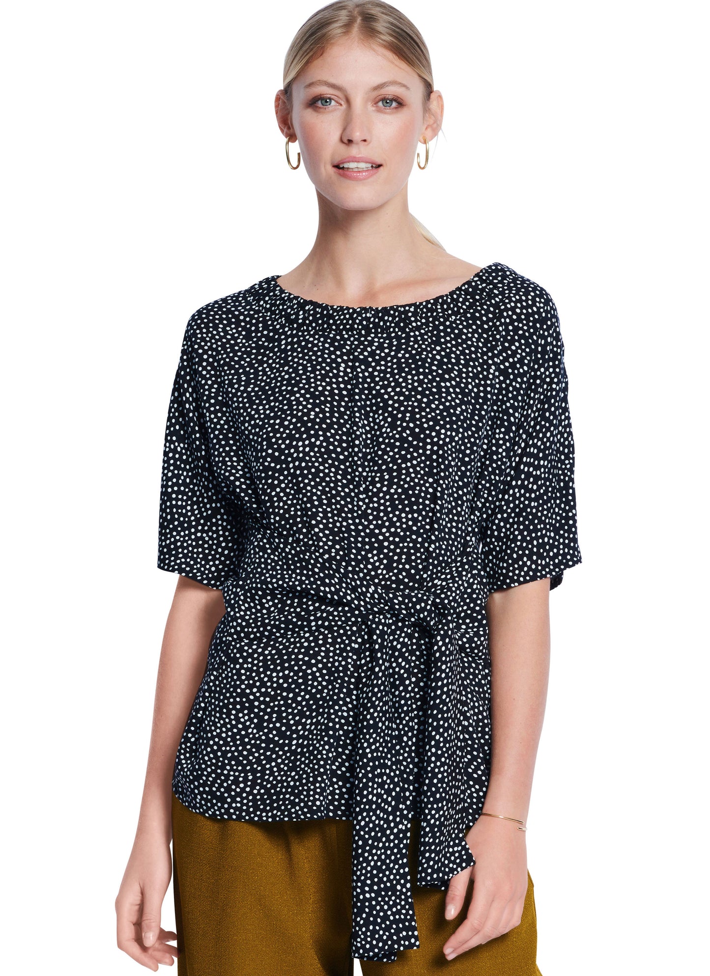 Burda Pattern B5843 Misses' Top Vest