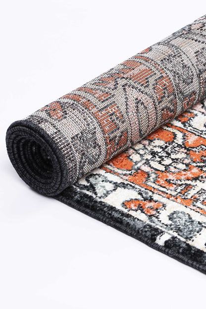 Estate Leoplda Traditional Black Rug