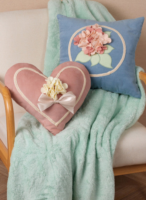McCall's Pattern M8573 Pillow Home Decor