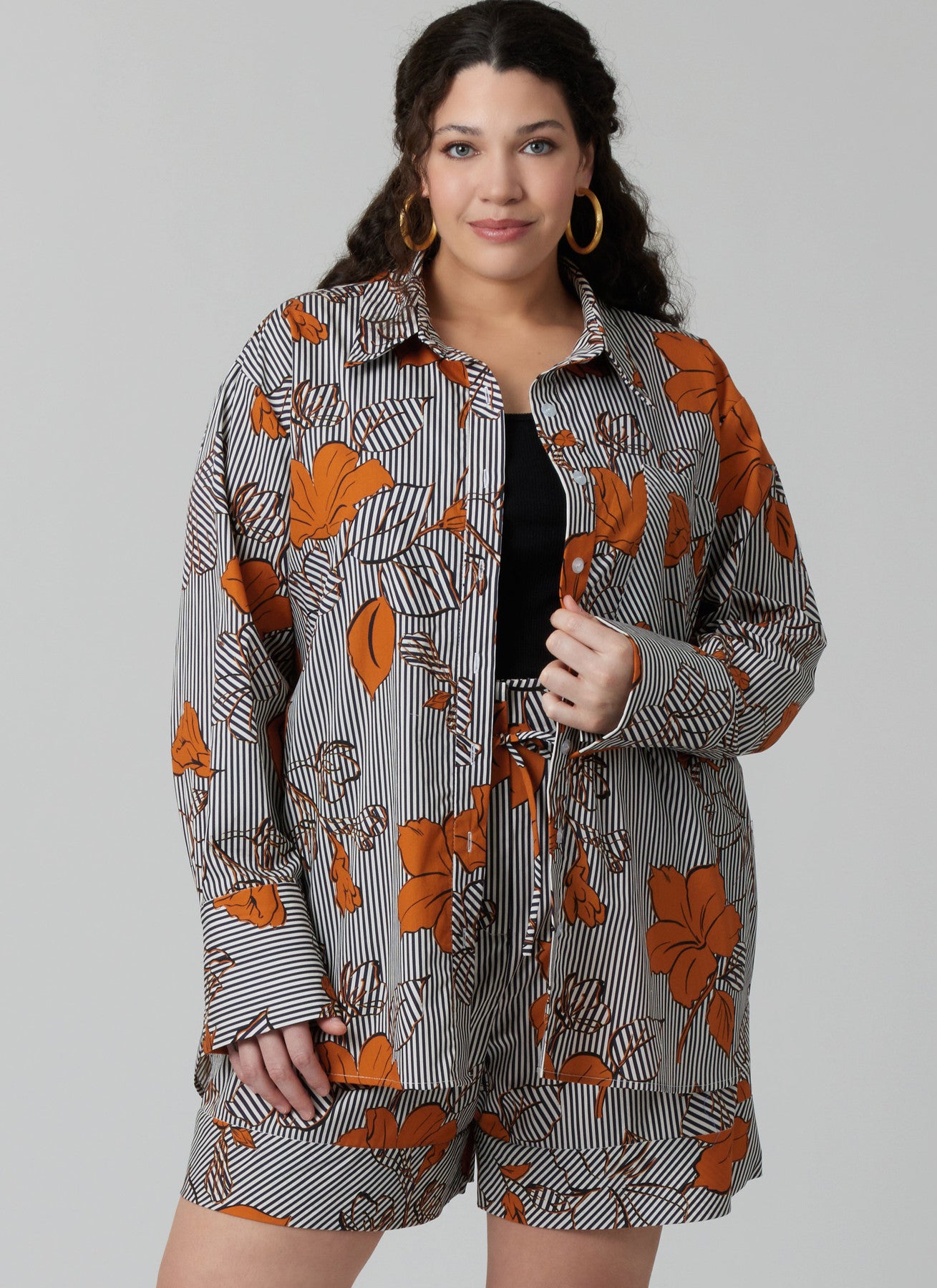 McCall's Pattern M8611 Misses' and Women's Shirt, Shorts and Pants