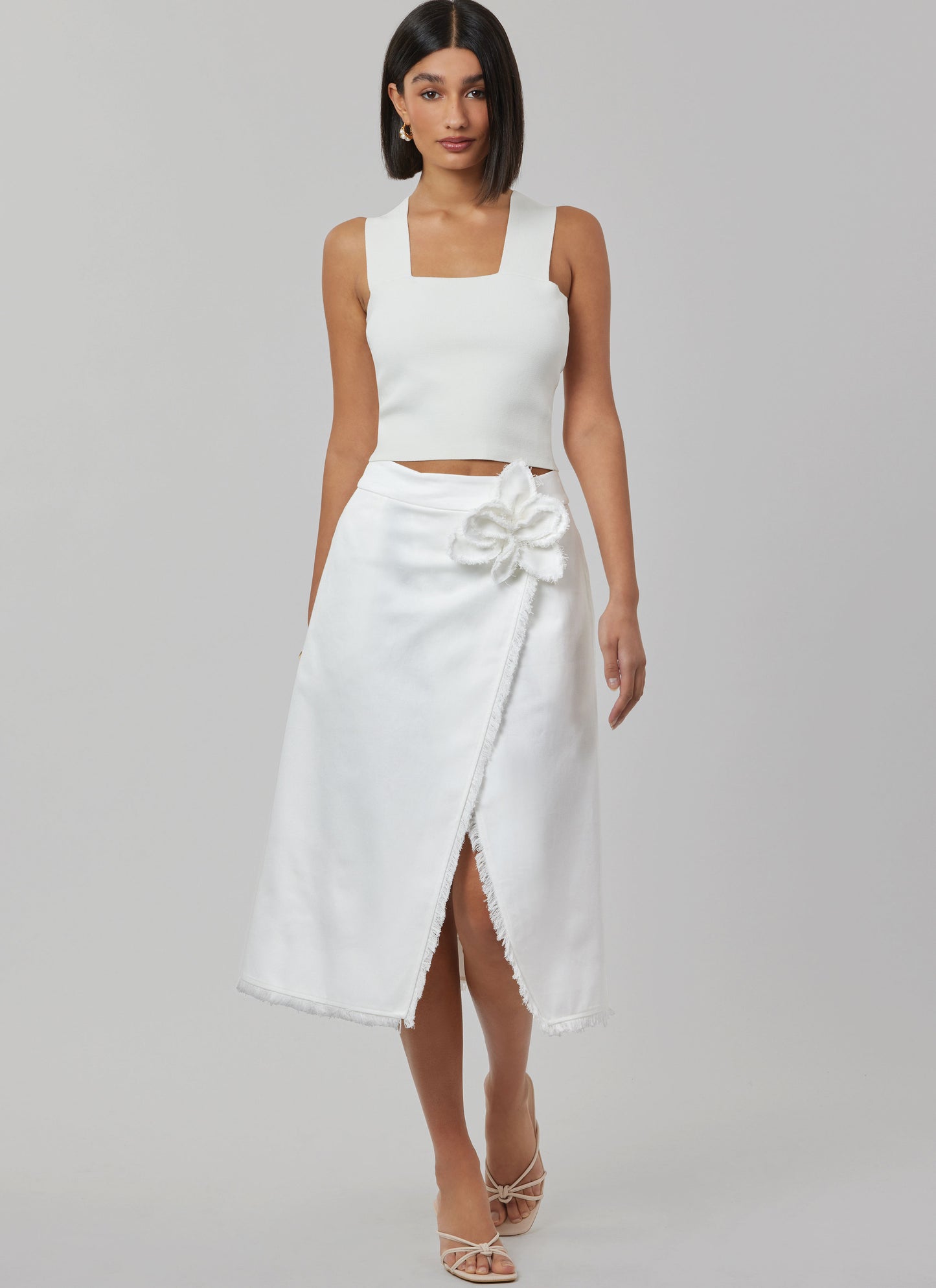 Simplicity SS3104 Misses' Wrap Skirts with Detachable 3D Flower