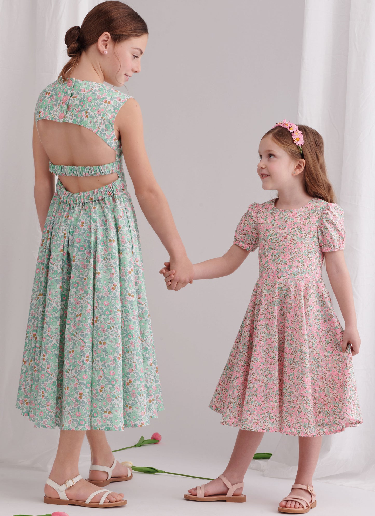 Simplicity Pattern 9799 Children's and Girls' Dresses