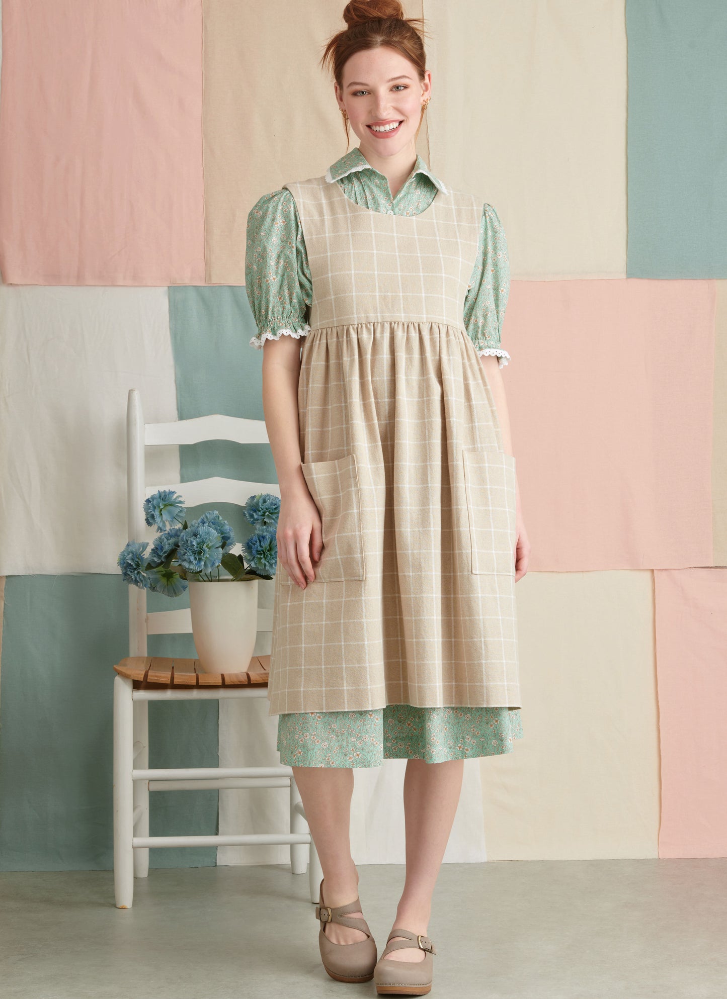 Simplicity Pattern 9835 Misses' Dress and Pinafore Apron In Two Lengths