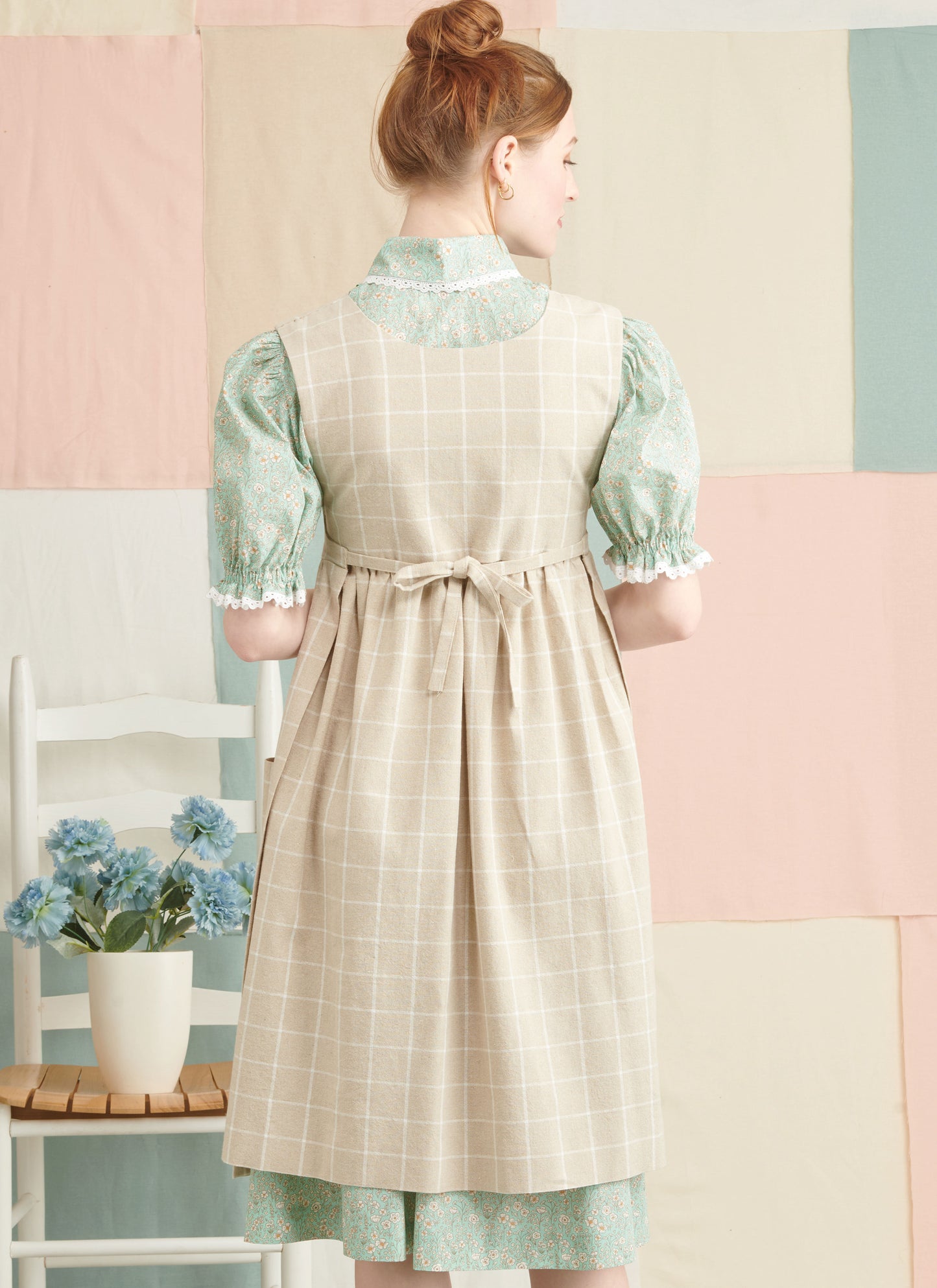 Simplicity Pattern 9835 Misses' Dress and Pinafore Apron In Two Lengths