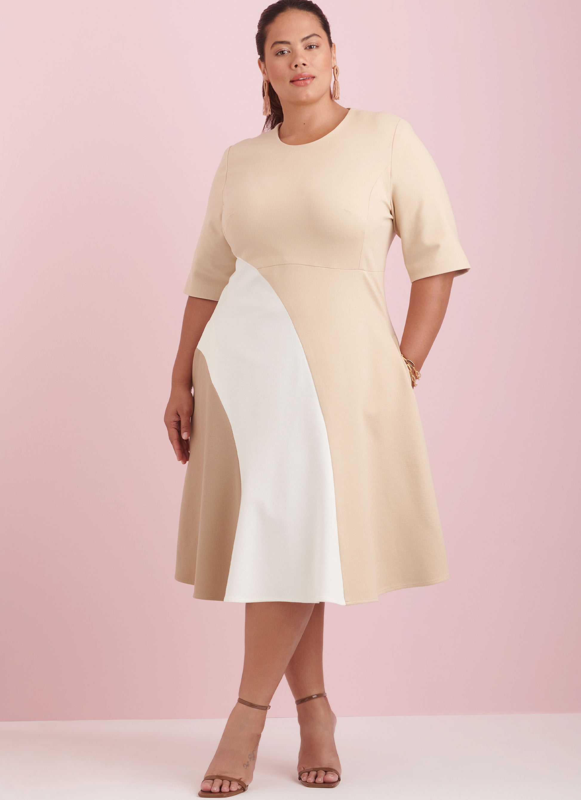 Simplicity Pattern S9887 Plus Size Dress