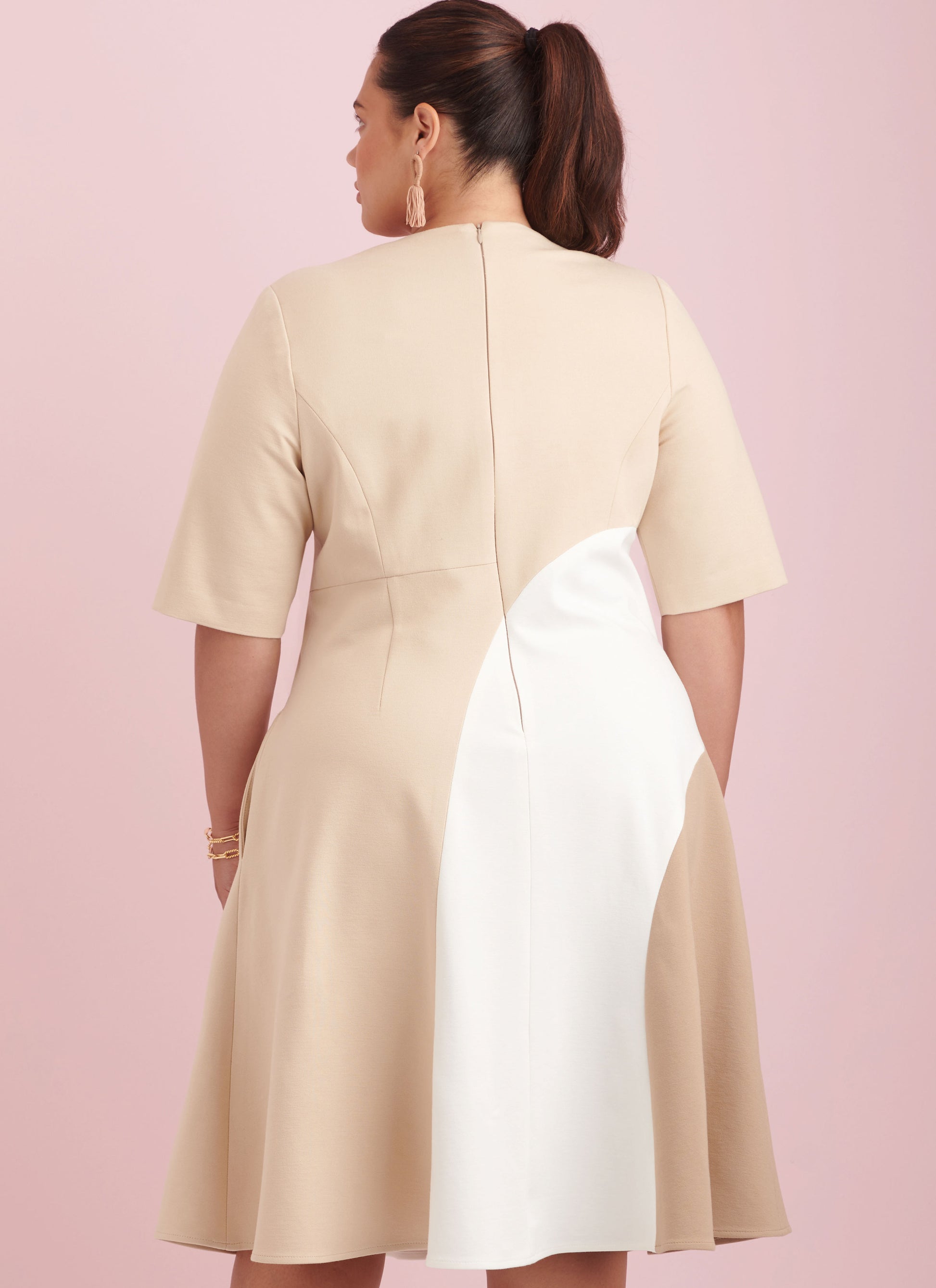 Simplicity Pattern S9887 Plus Size Dress