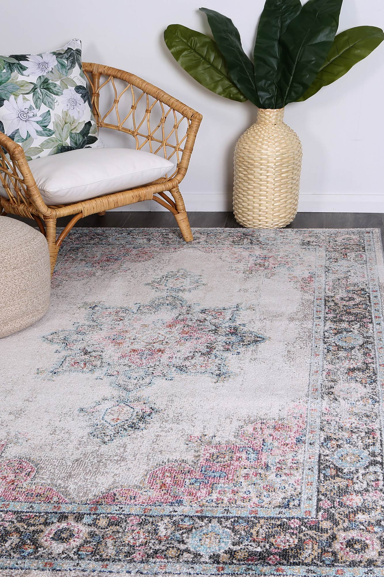 SALSA BRENTWOOD TRANS RUG – Lincraft