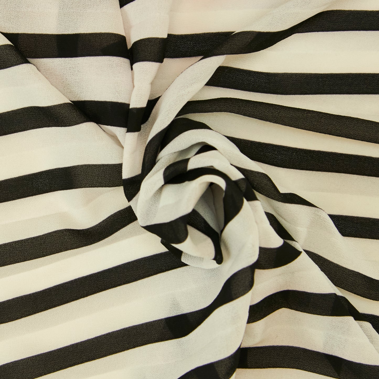 Printed Pleats Fabric, White/Black