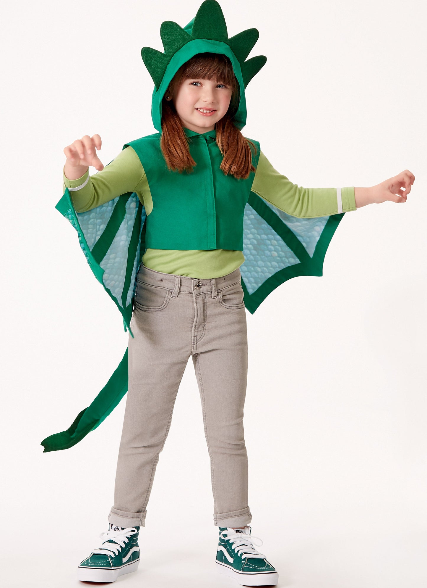 McCall's Pattern 8225 Kids' Dragon Cape and Mask