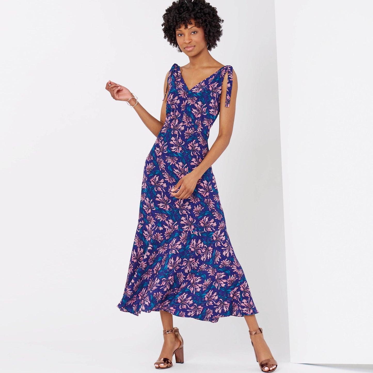 Newlook Pattern N6594 Misses' Dress In Three Lengths