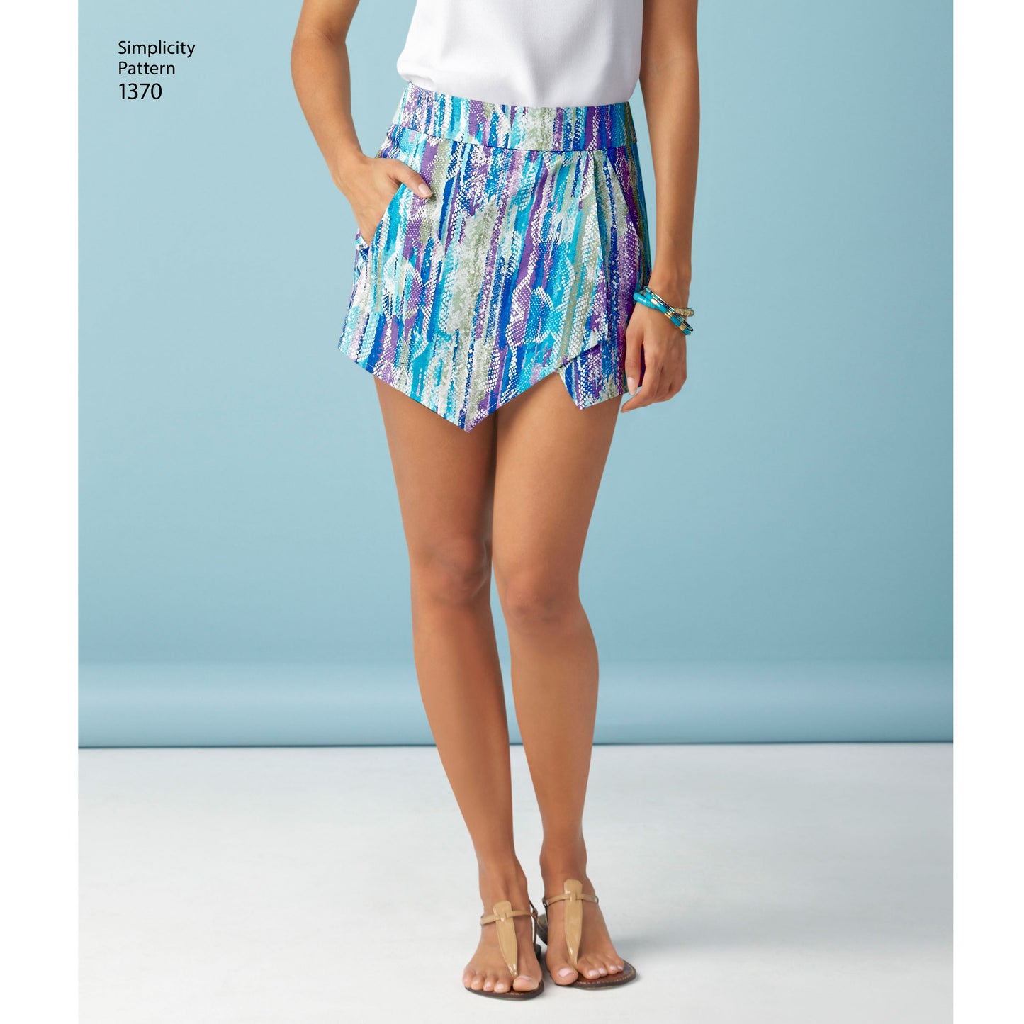 Simplicity Pattern 1370  Women's Shorts, Skort and Skirt