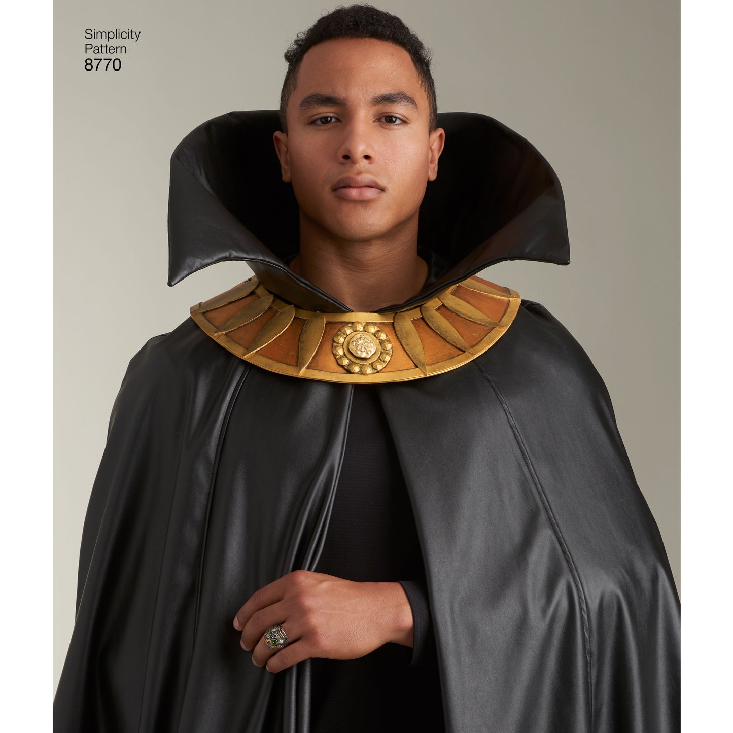 Simplicity Pattern 8770 Unisex Costume Capes