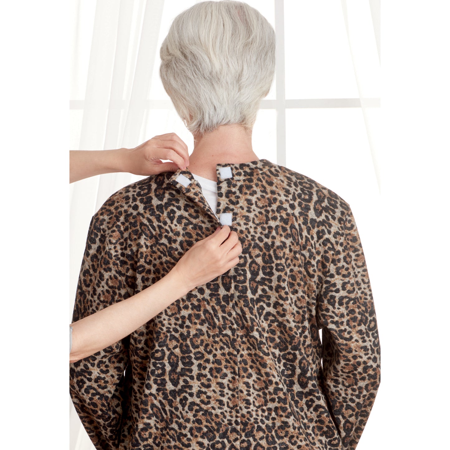Simplicity Pattern S9488 Unisex Adaptive Cardigan