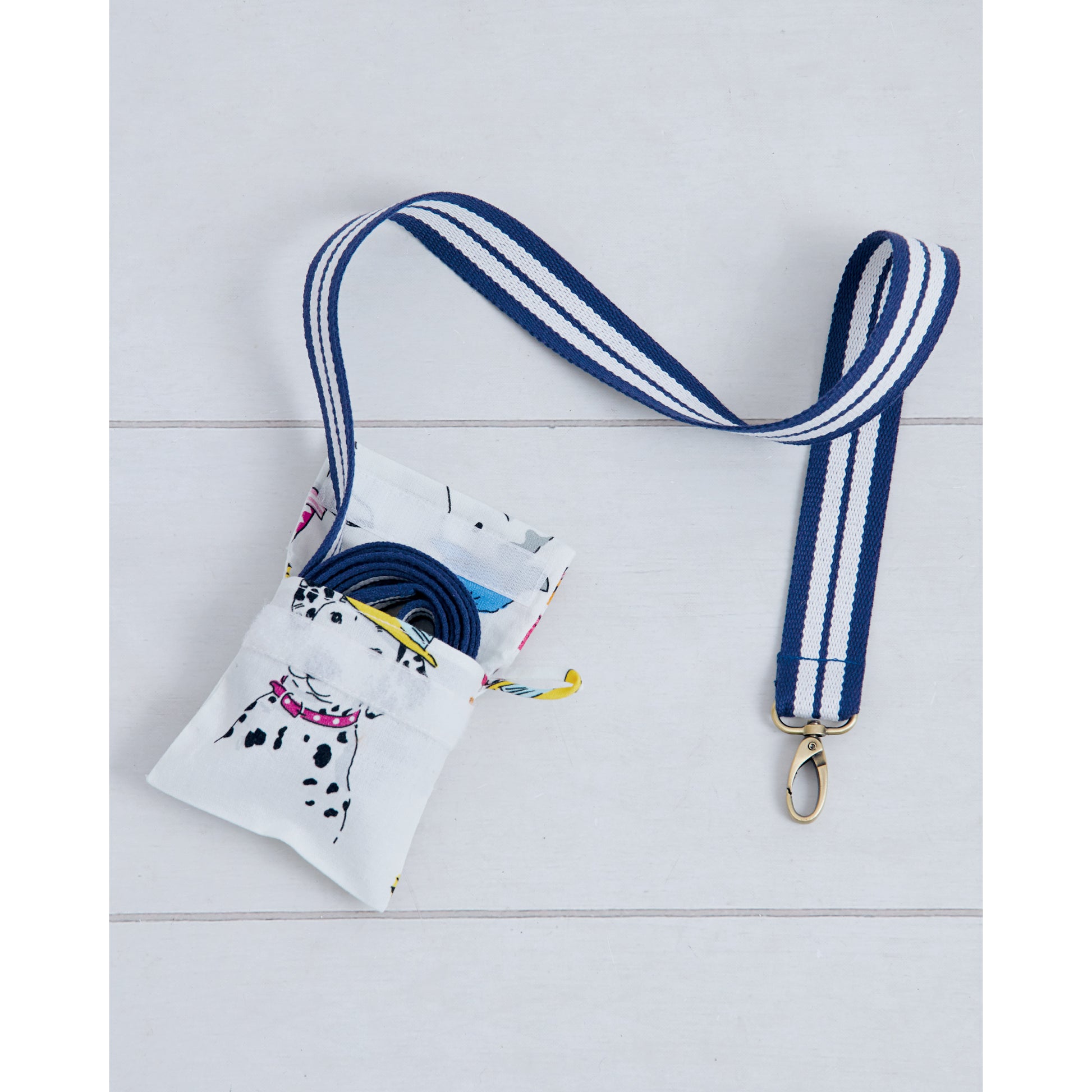 Simplicity SS9510 Dog Bed, Leash, Harness