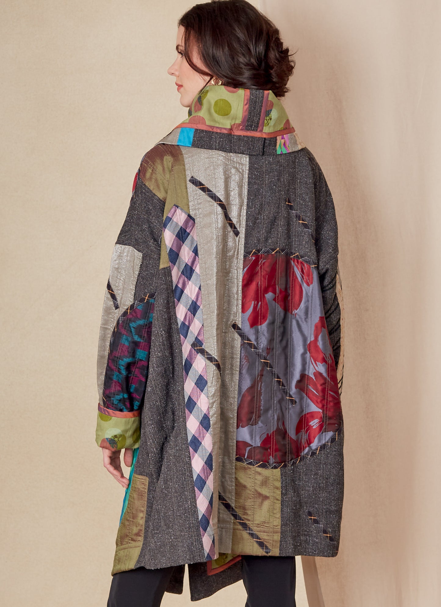 Voguepattern V1816  Misses' Reversible Coat
