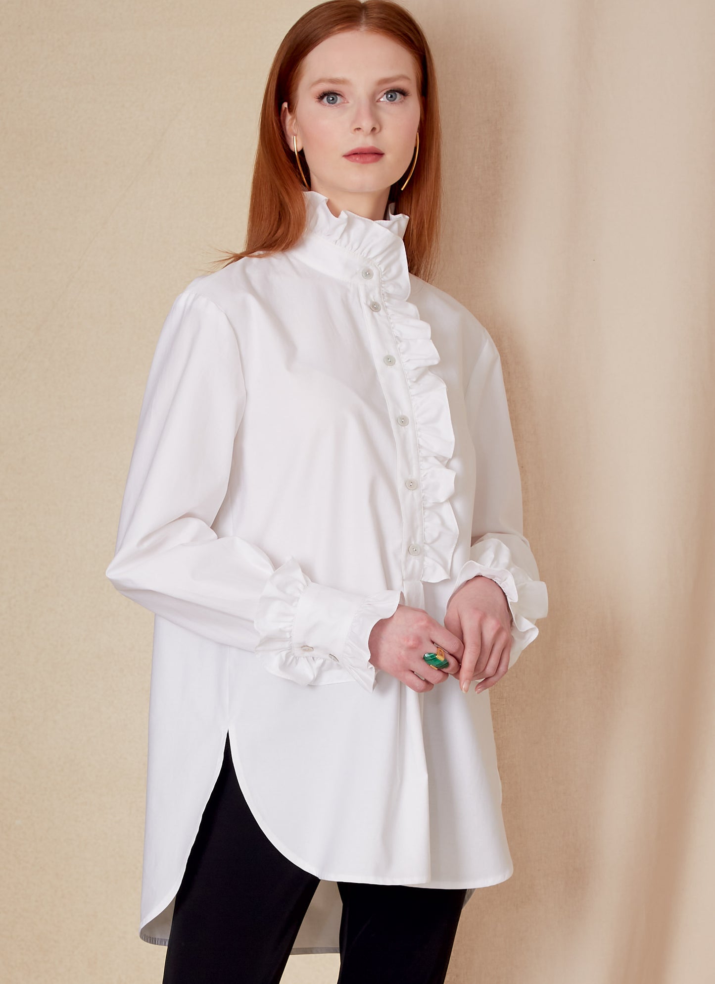Voguepattern V1823  Misses' and Misses' Petite Shirt