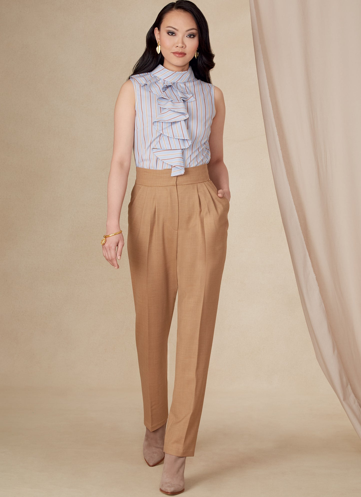 Voguepattern V1829  Misses' and Misses' Petite Pants