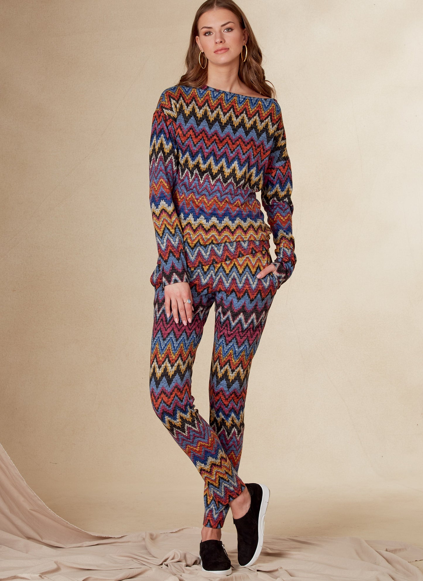 Voguepattern V1835 Miss Top, Pant, Slipper